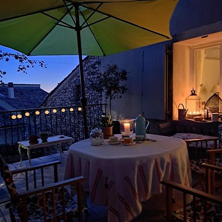La Maison De Gisele Bed and Breakfast Saint-Victor-des-Oules Εξωτερικό φωτογραφία